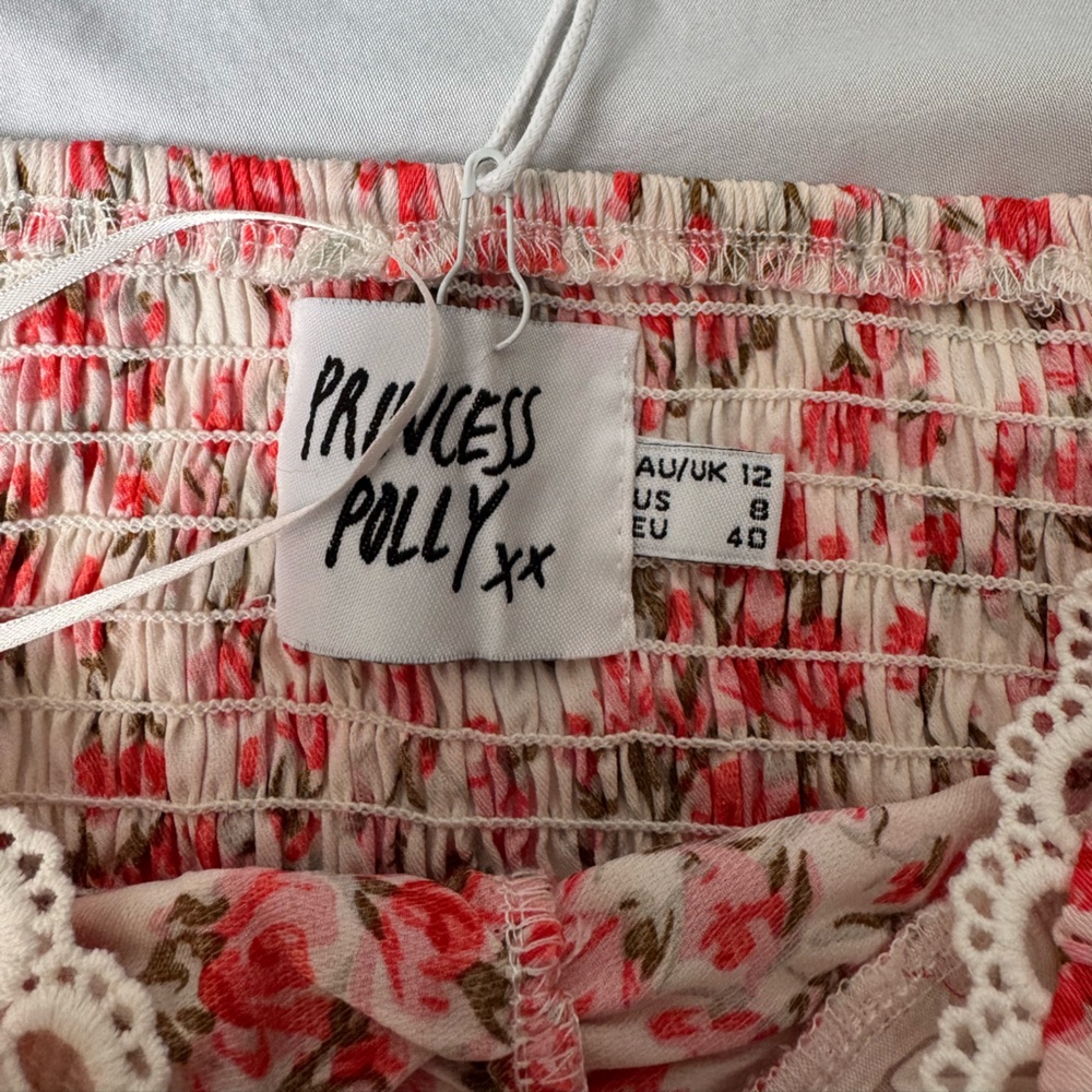 Princess Polly Cream Floral Ruched Cropped Cami with Red Pink Flowers - Picture 4 of 5